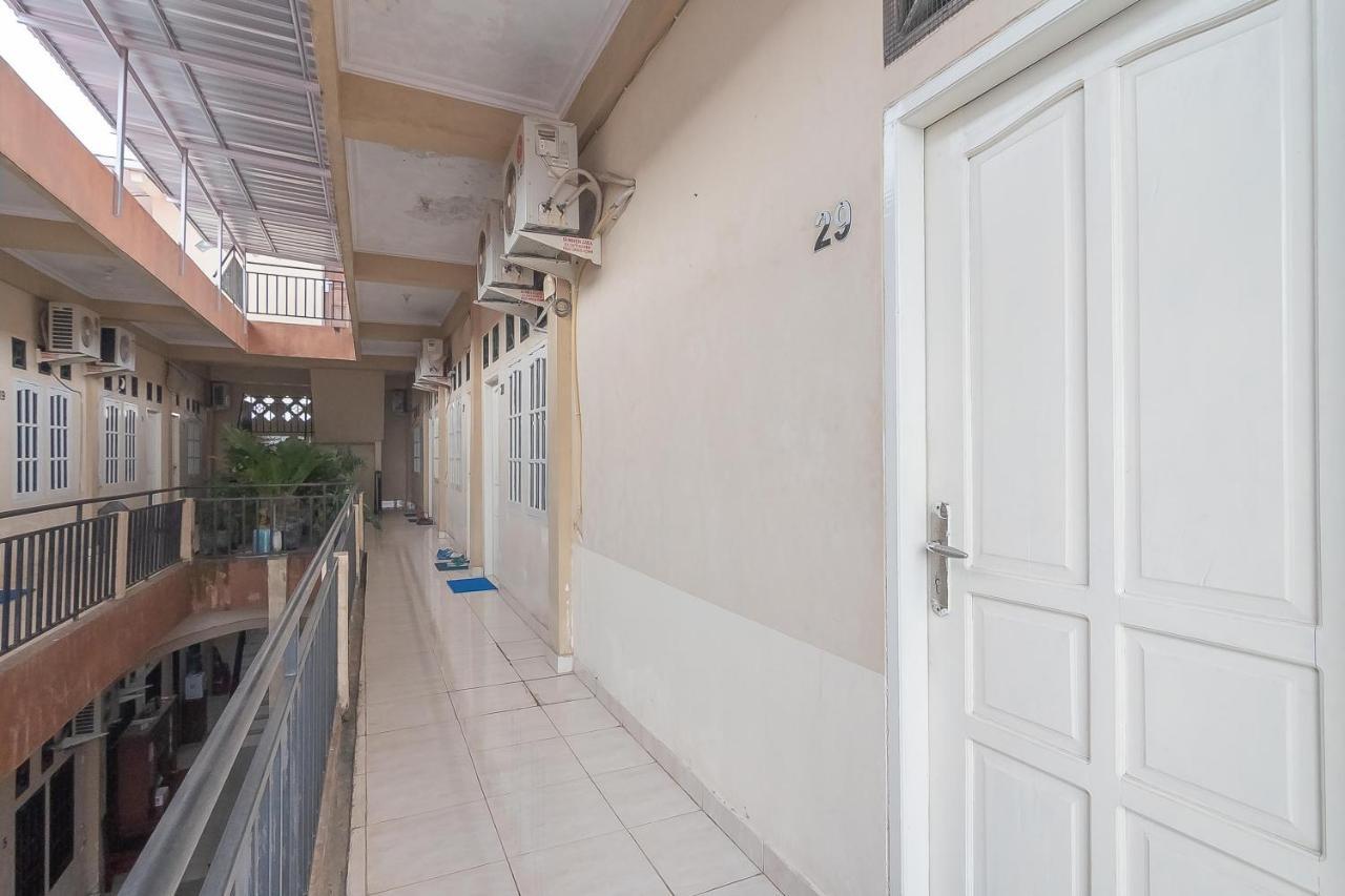 Reddoorz Syariah Near Terminal Batu Ampar 2 Hotel Balikpapan  Exterior foto