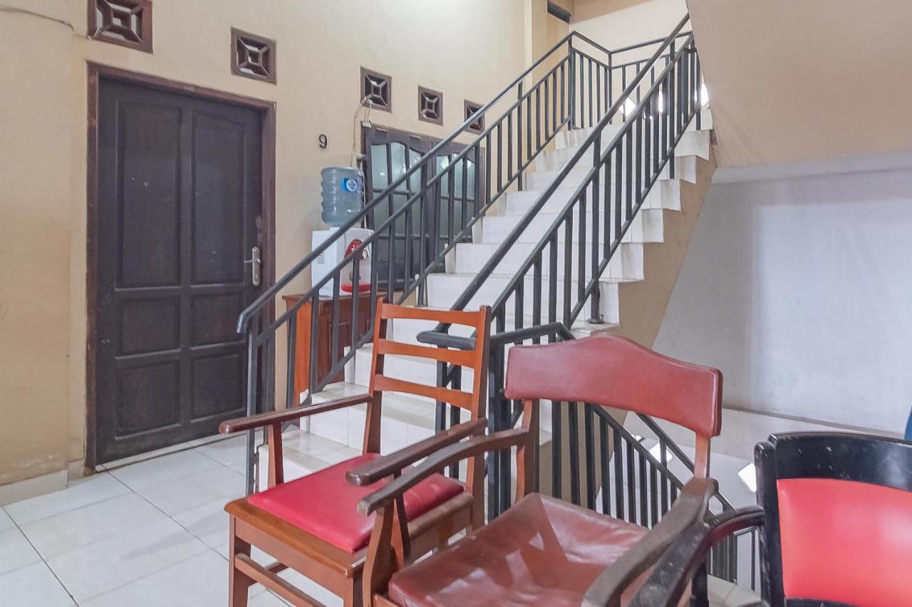 Reddoorz Syariah Near Terminal Batu Ampar 2 Hotel Balikpapan  Exterior foto