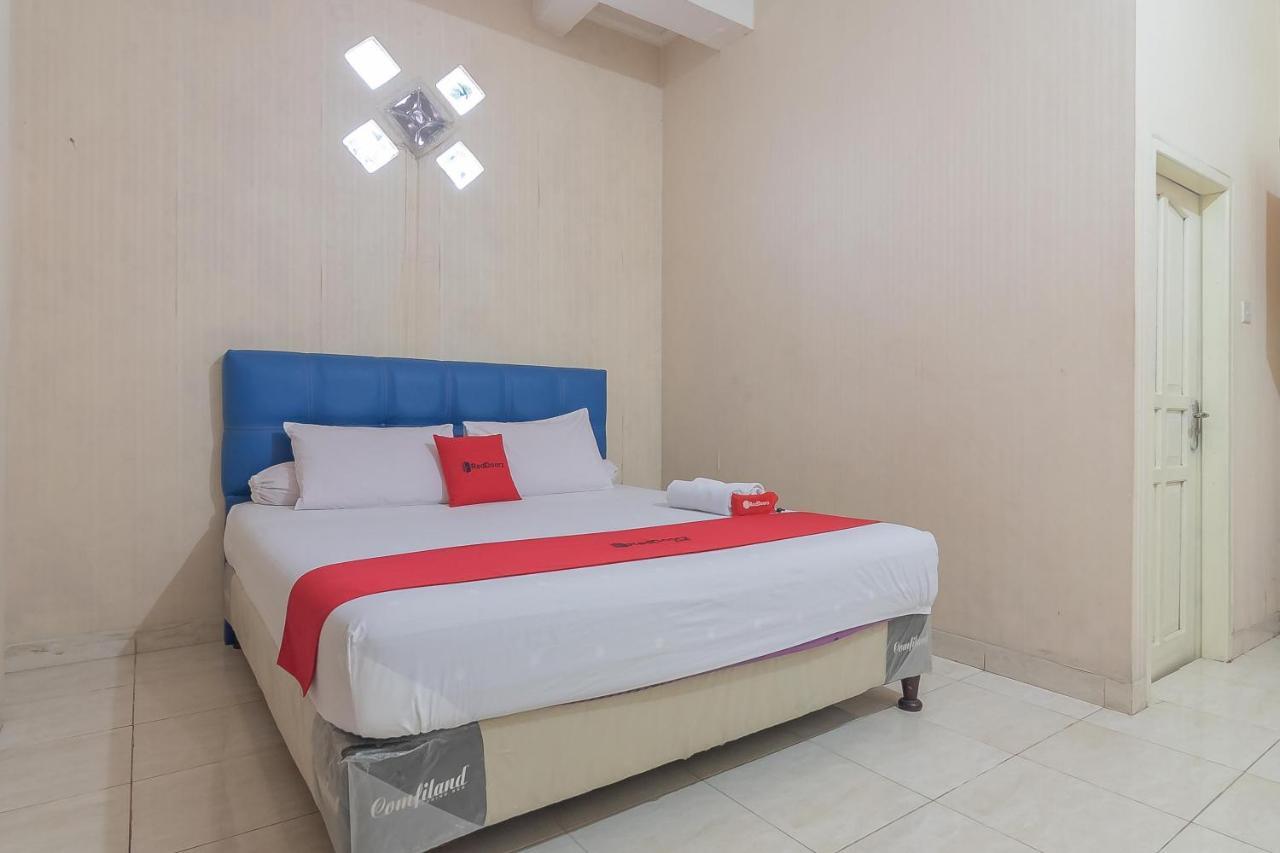 Reddoorz Syariah Near Terminal Batu Ampar 2 Hotel Balikpapan  Exterior foto